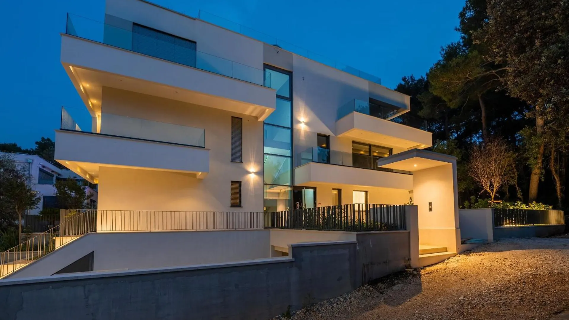 The Q Bliss - Your New 4-Star Hideaway With A Garage Rovinj 0*,  Chorwacja